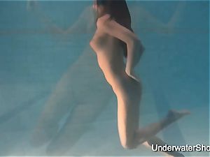 softcore underwater showcase of Natalia